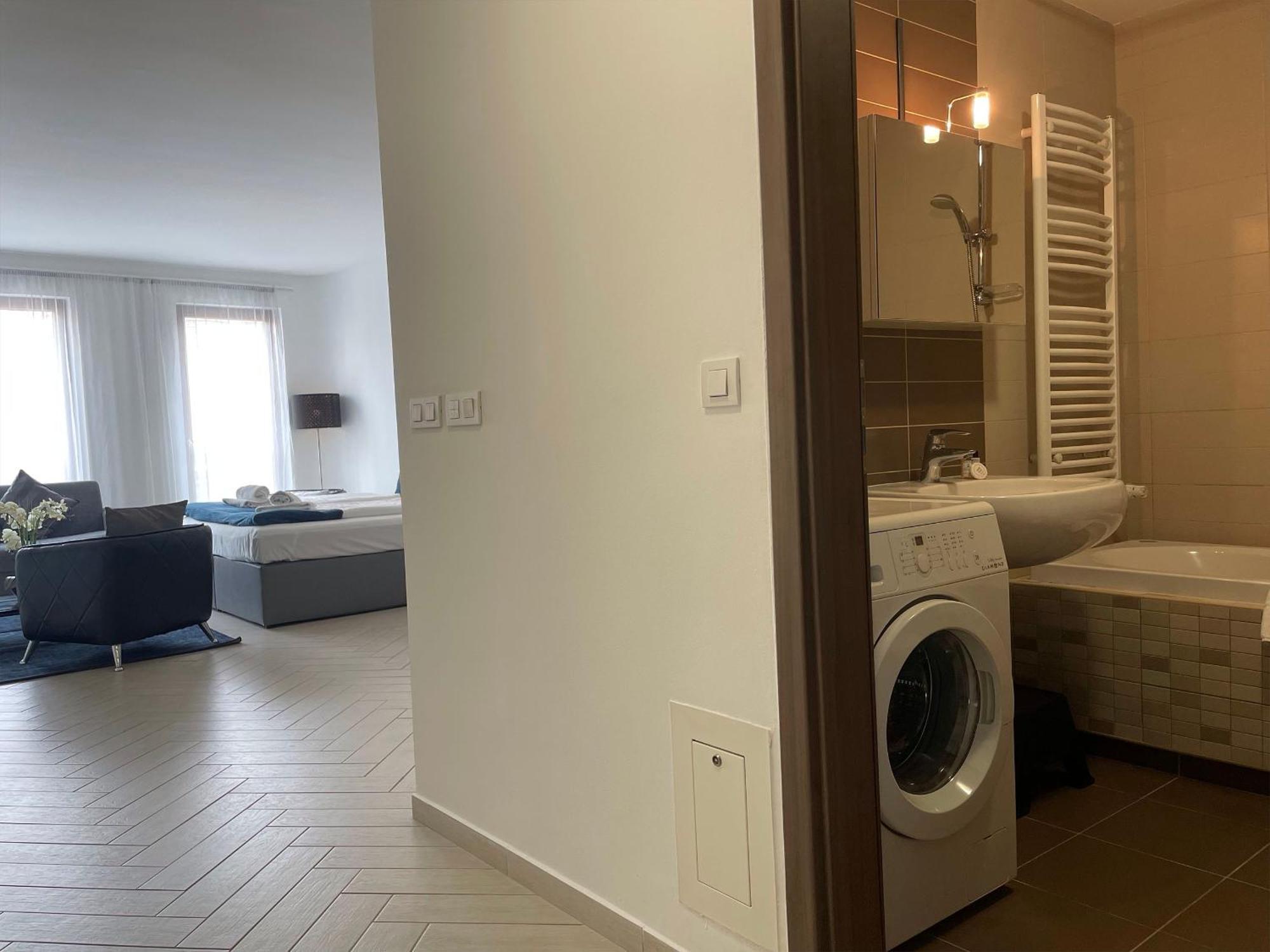 Smart Carrara Budapest