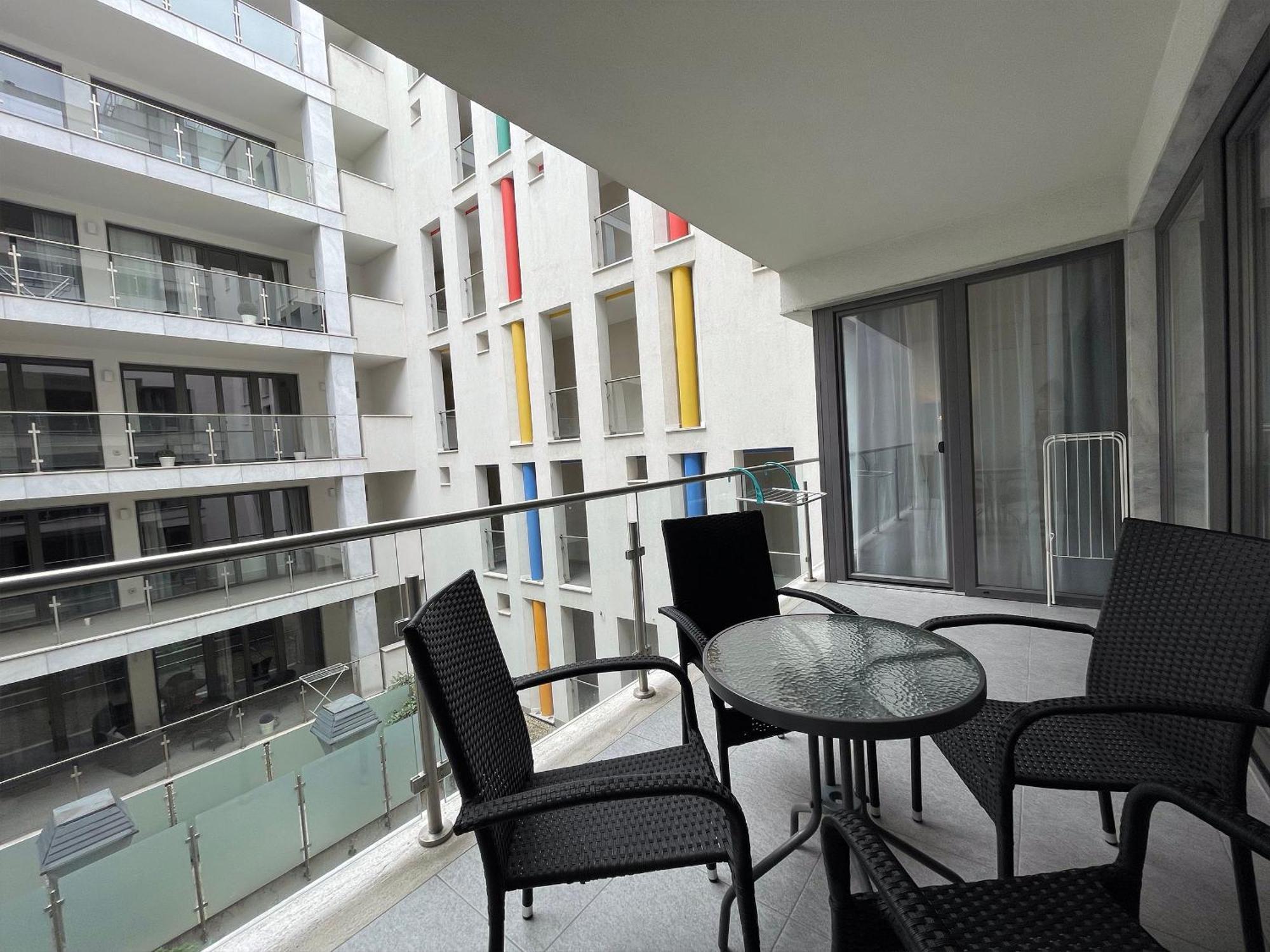 Smart Carrara Apartment