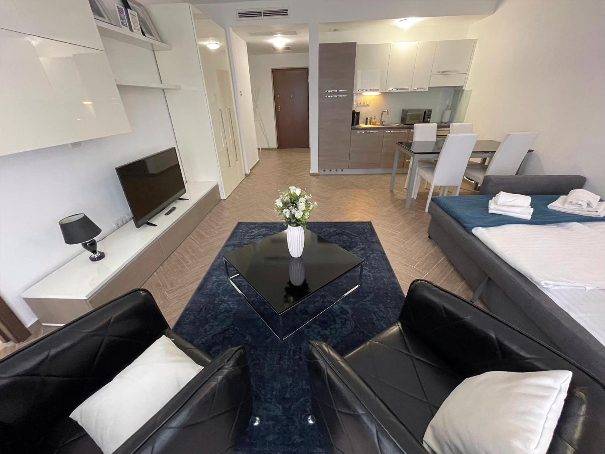 Apartment Smart Carrara *