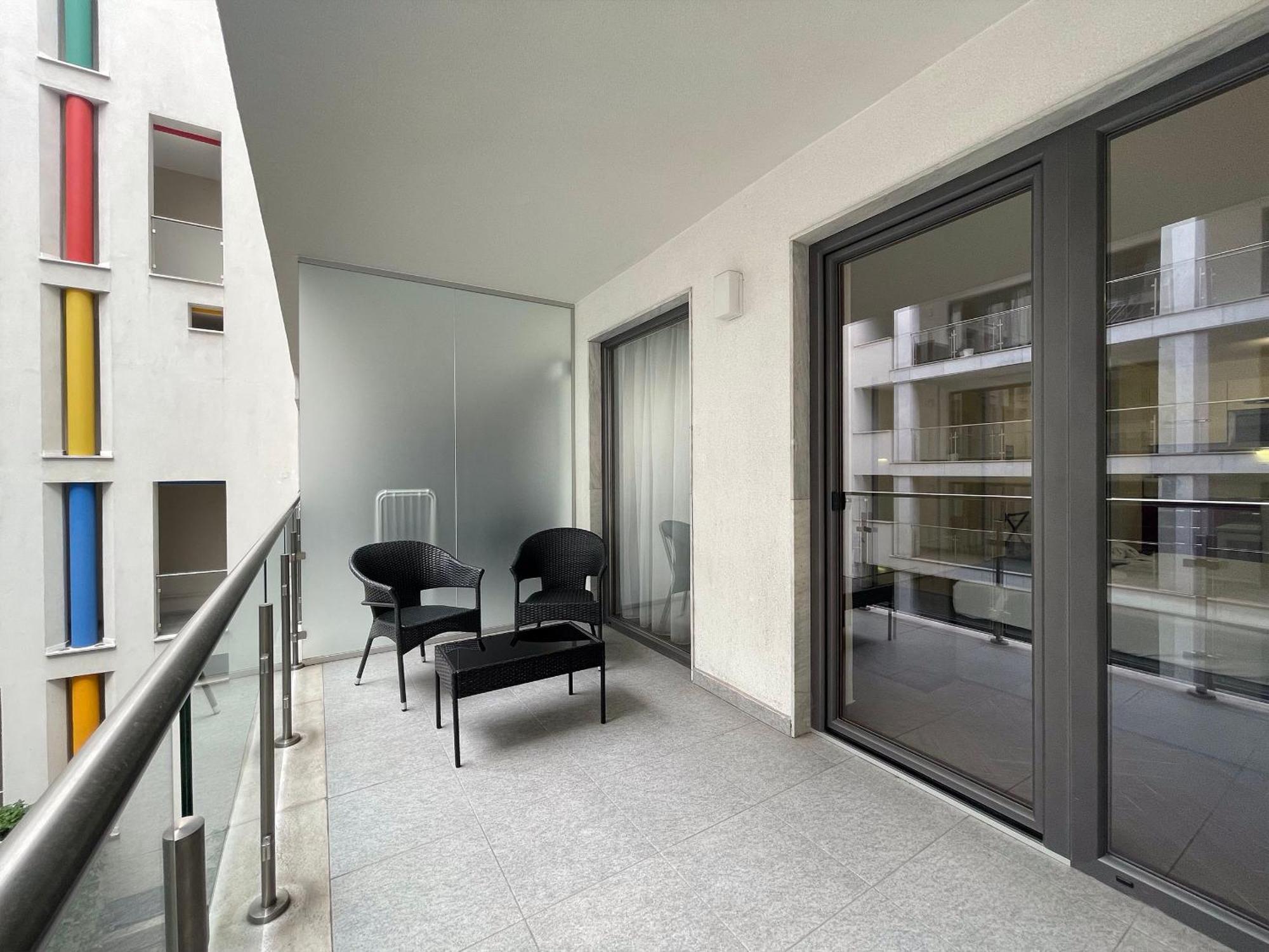 Smart Carrara Budapest